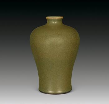 上海西辕公司 油画雕塑拍卖业务的创始与演变